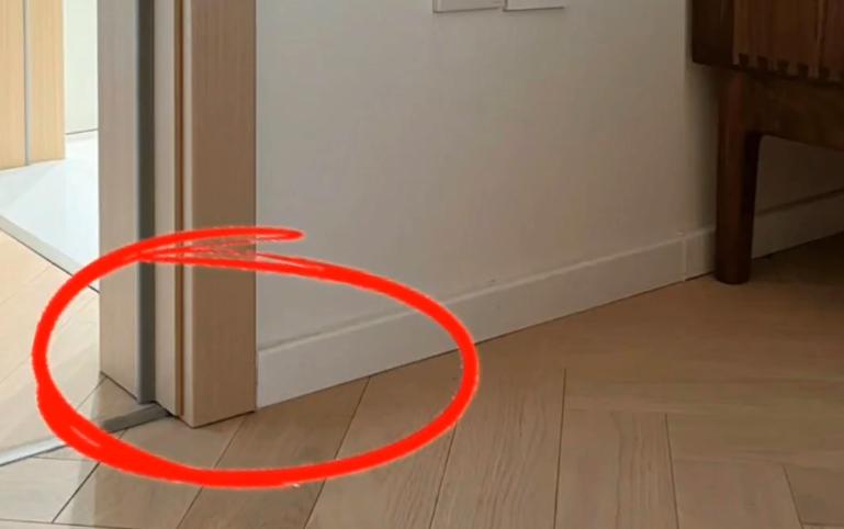 踢脚线材质怎么选好看,极窄踢脚线怎么选择颜色