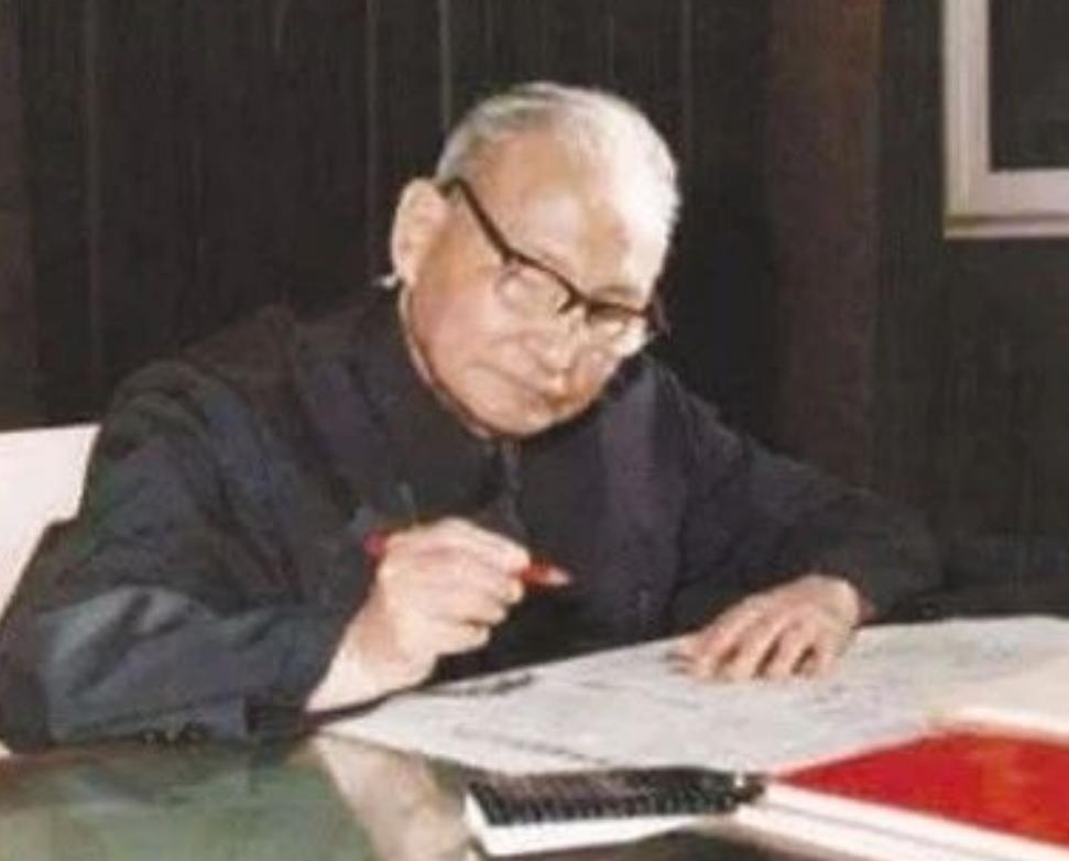 王谦会见*云陈**，全程一句话未说，陈递去纸条：3分钟谈话时间已到