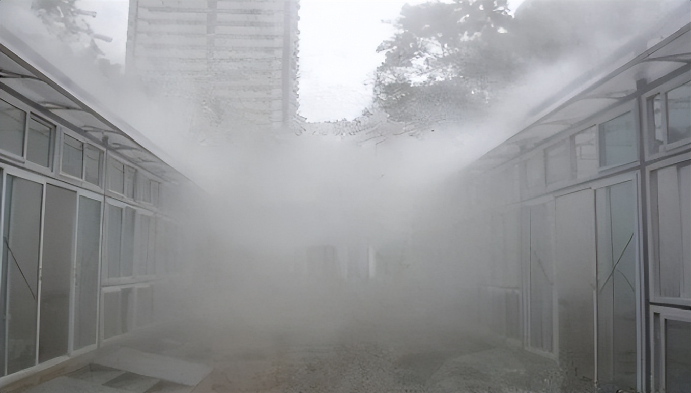 阳光房太热了做天窗解决,阳光房太热怎么办