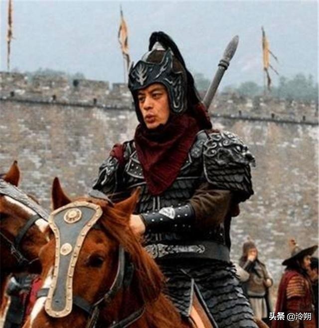 水泊梁山好汉周侗绰号叫什么,水浒传梁山泊中排名前四位的绰号