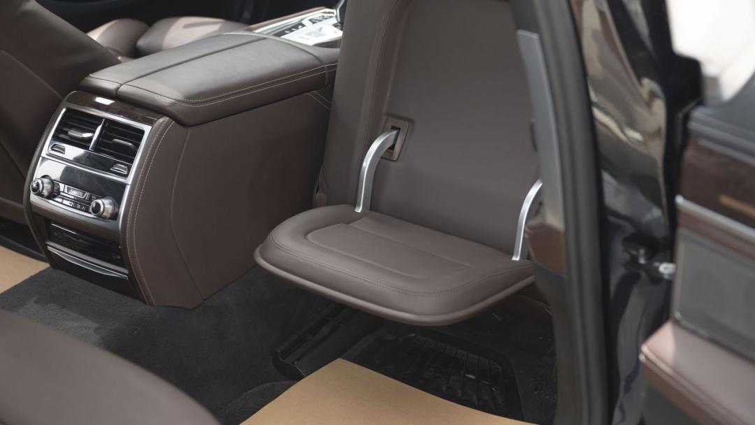 740li宝马二手可以买吗,2010年宝马740li二手价格