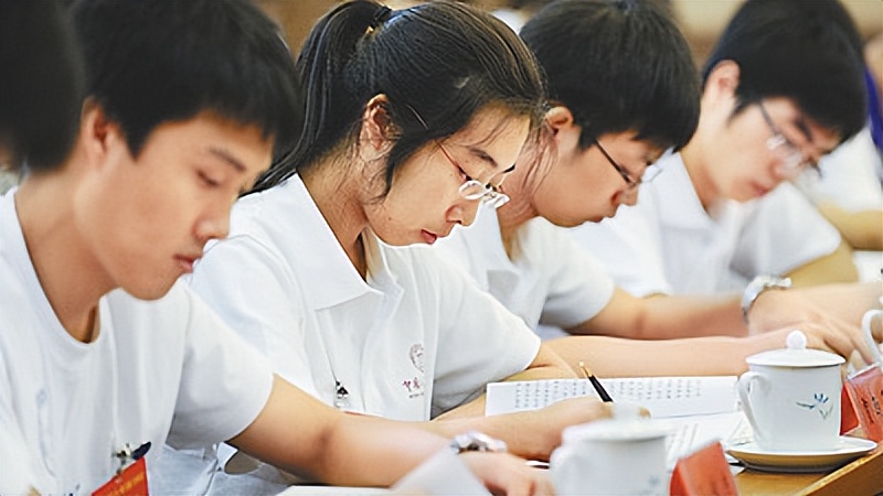 真实的曼大预科，真的很难！