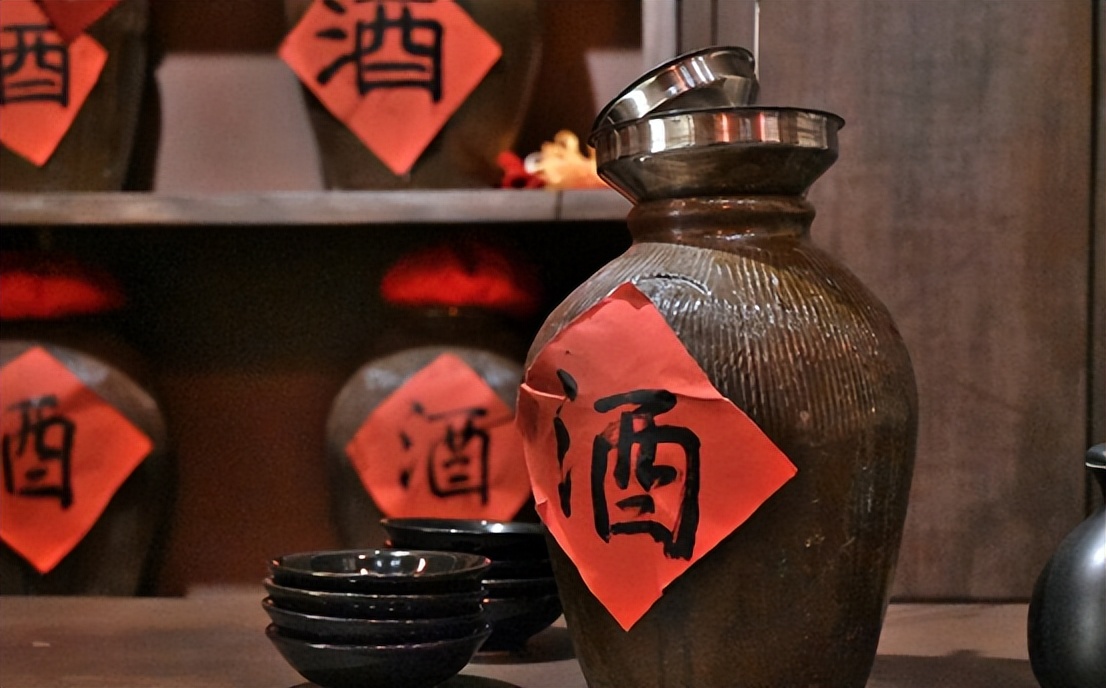 散装白酒市场价,散装白酒卖999一斤