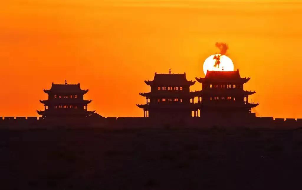 嘉峪关长城复原图,万里长城最西端之嘉峪关