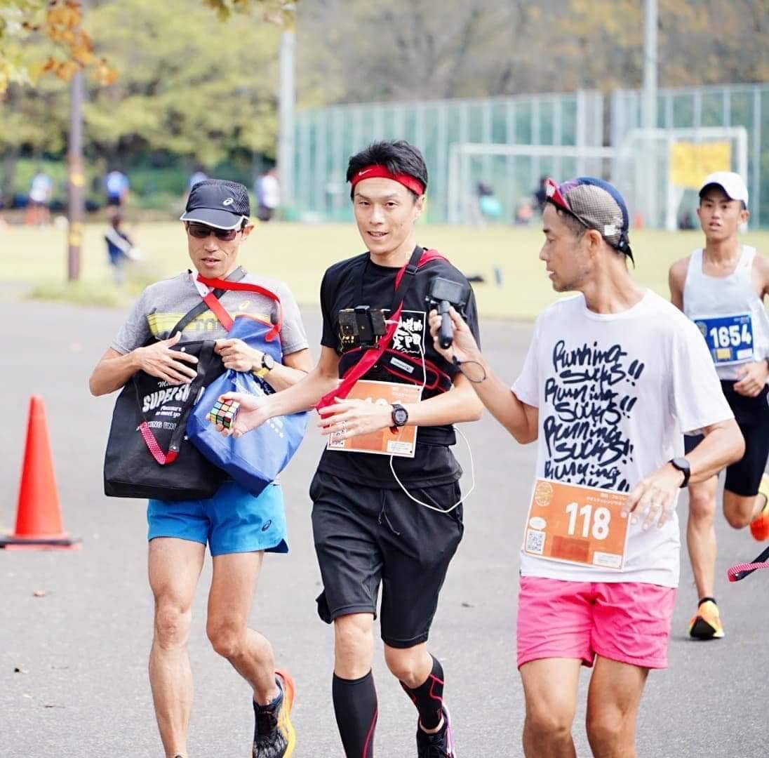 世界魔方最快纪录7分,魔方吉尼斯世界纪录3.47秒视频