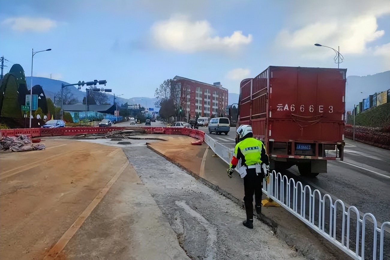 交警夏季安全整治行动,夏季交警整治交通违法