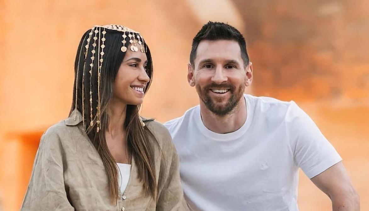 明码标价？与梅西“合影”只需5万起！向国足示好遭拒，原因曝光