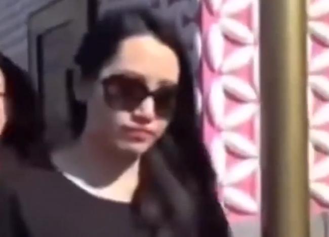 77岁日本富豪娶22岁女星,日本77岁风流富豪命丧家中