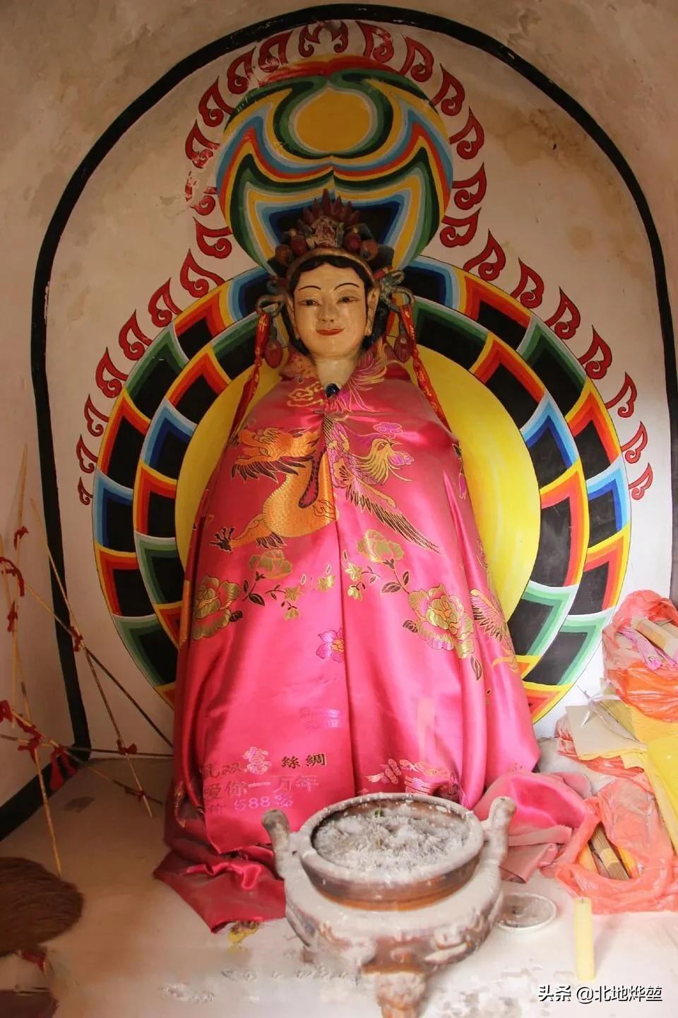 古建筑之美之徽派老砖雕,砖雕屋脊明清老式