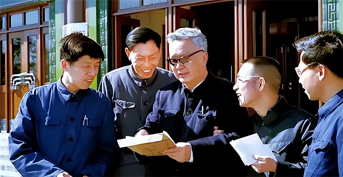 华罗庚的婚姻状况,华罗庚和妻子被迫分离五年