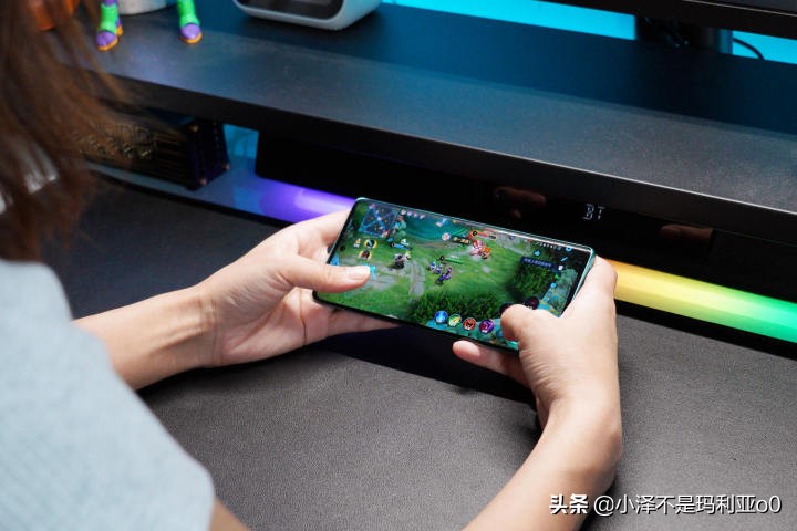 vivox80巅峰极速测评,今年旗舰机最推荐的vivox80