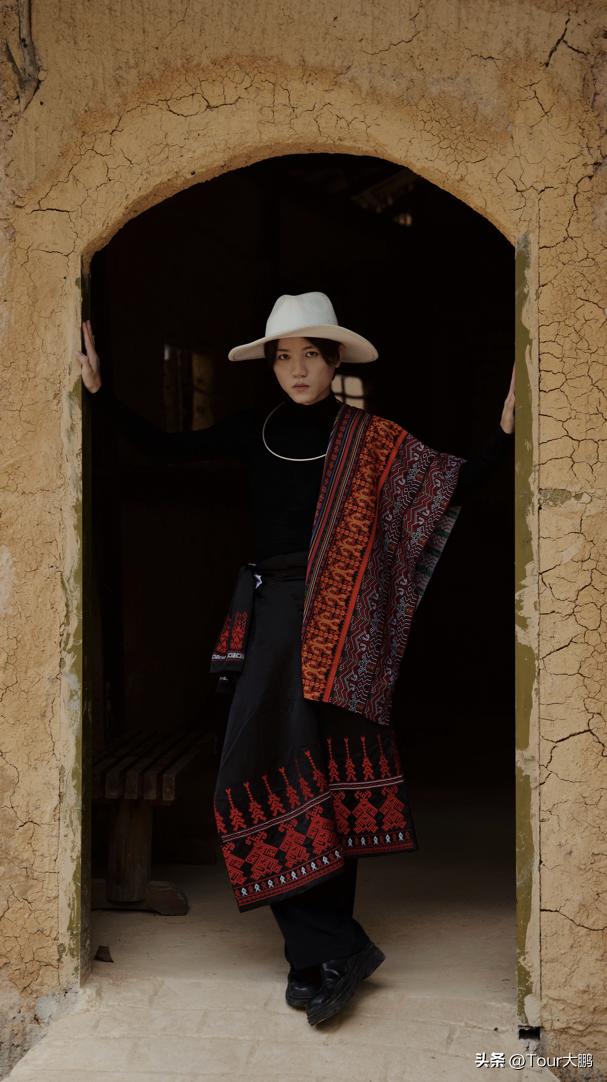 淘宝直播间简介在哪里呈现,淘宝直播的内容特色