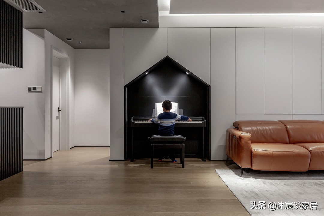 上海一套温馨亲子宅，室内简洁精致，树屋设计很实用，生活好幸福