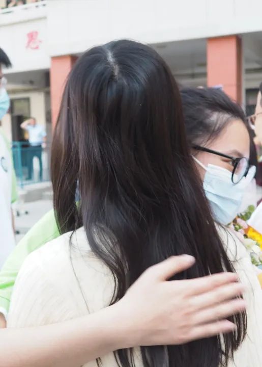 「河南科教兴豫」青春不散场·逐梦向未来！郑州第76中学毕业典礼