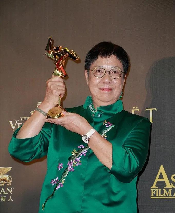 王晶采访承认最爱邱淑贞,追女仔王晶找邱淑贞