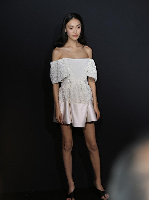 47岁的华谊老板娘,华谊老板娘嫁给陈冠希