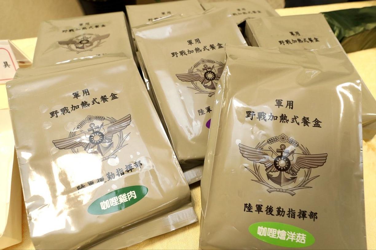 晒晒中国、韩国、俄罗斯、美国的单兵口粮，网友：还是中国的好吃