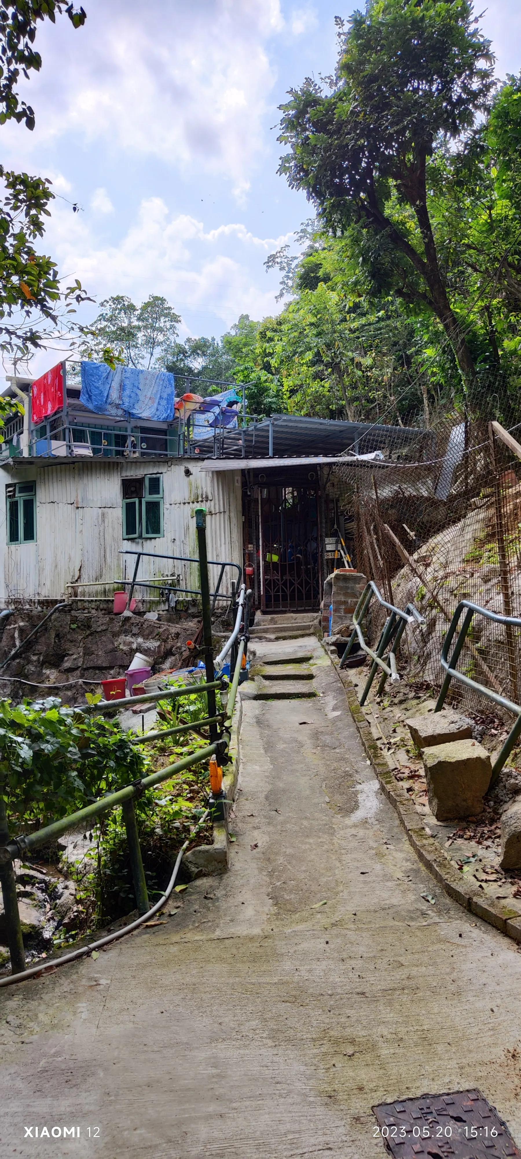 香港大围自由行，重点关注了药品、肉菜以及免税店里香烟的行情