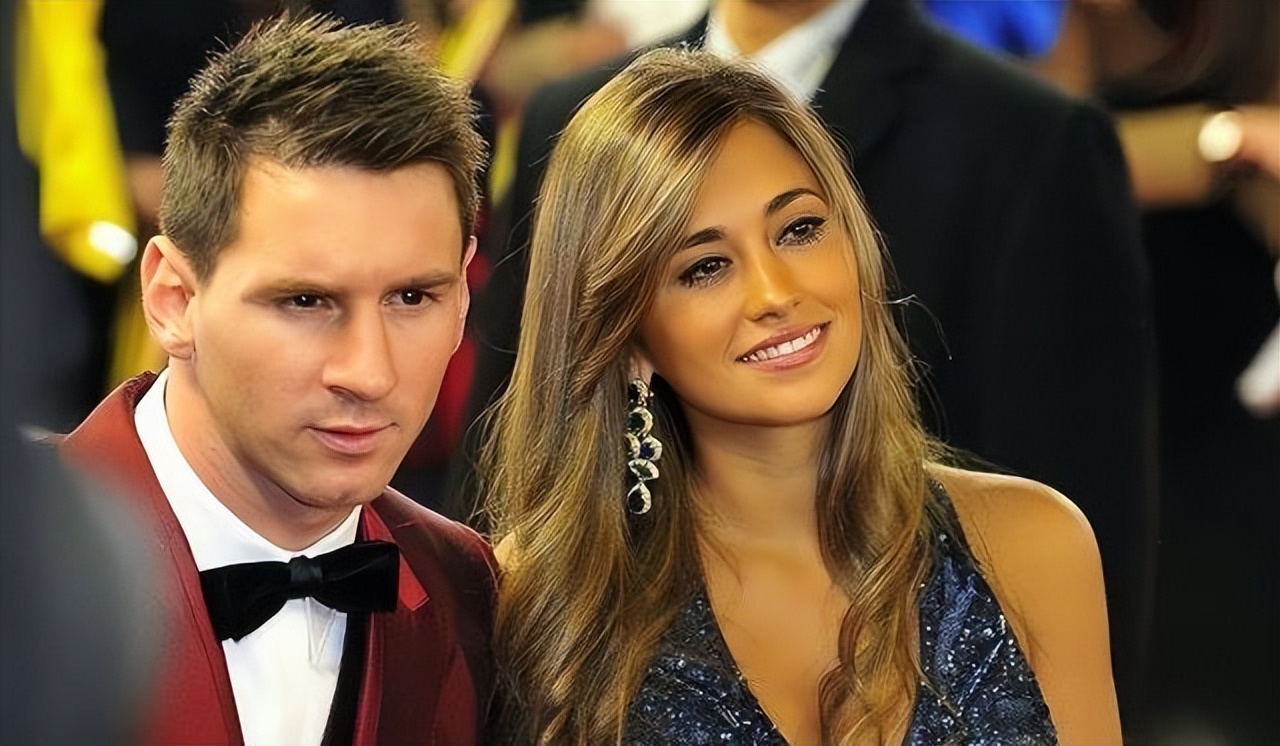 梅西回归迎接两次挑战,梅西为缺席训练道歉原视频