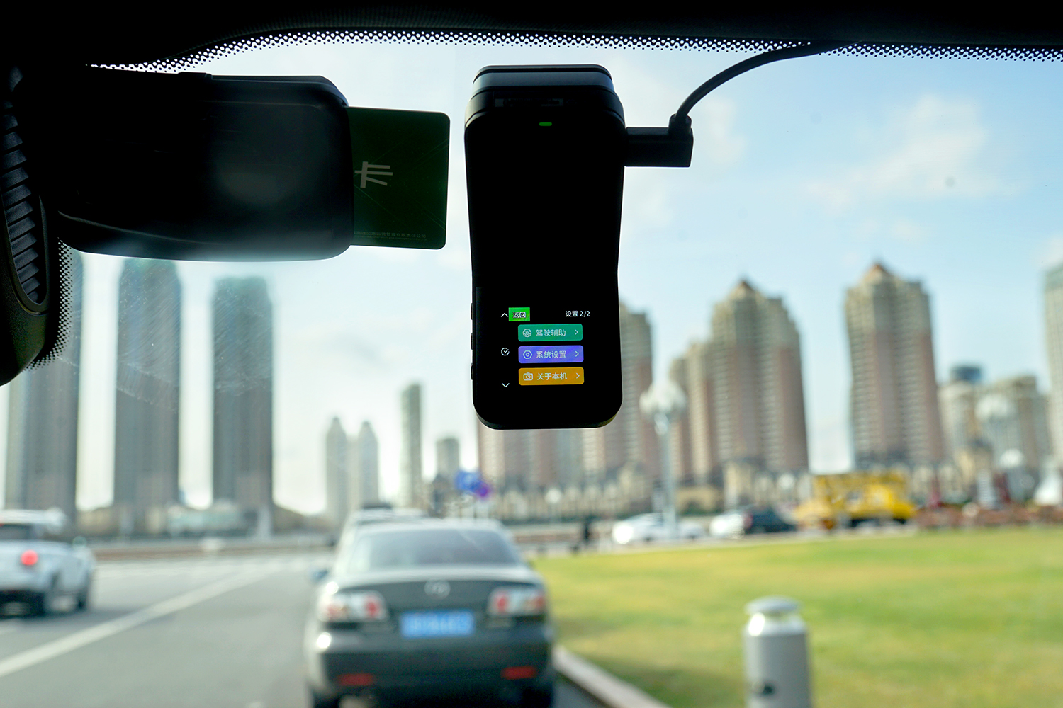 谁推荐下行车记录仪,真正的4k行车记录仪有哪些