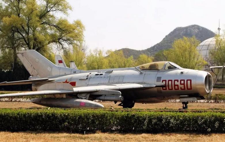 赞比亚歼6,12架歼6赞比亚