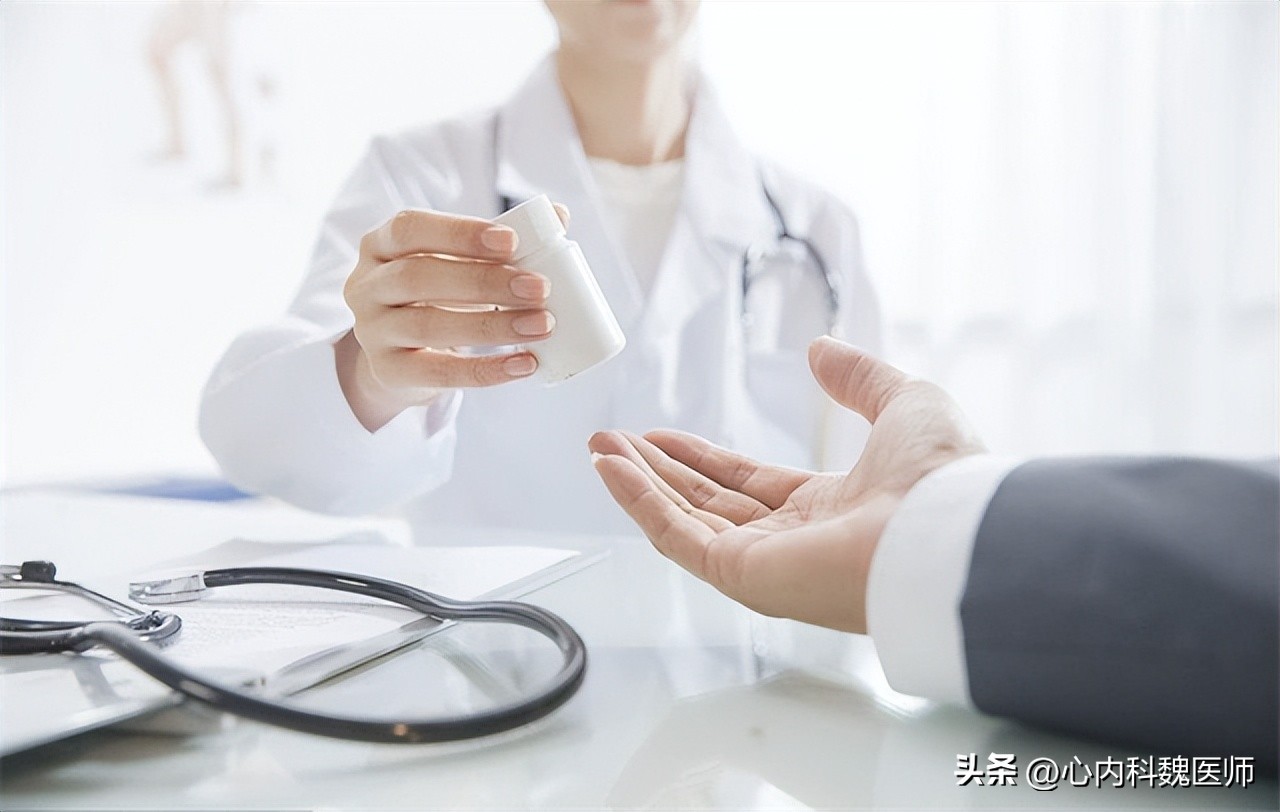 盐酸氨溴索口服溶液治疗肺炎,盐酸氨溴索片对支原体肺炎有效吗