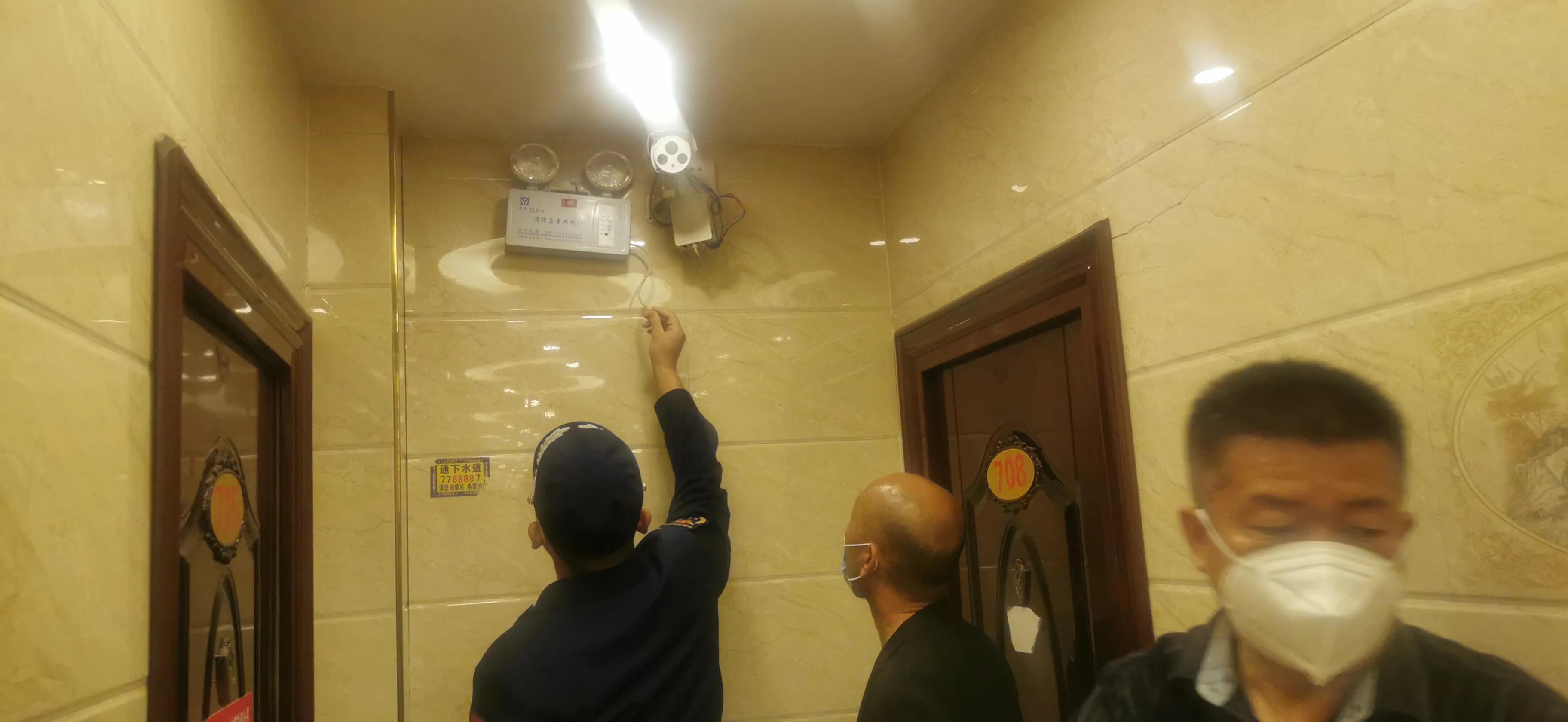 群租房消防隐患举报热线,沈丘公安夜查