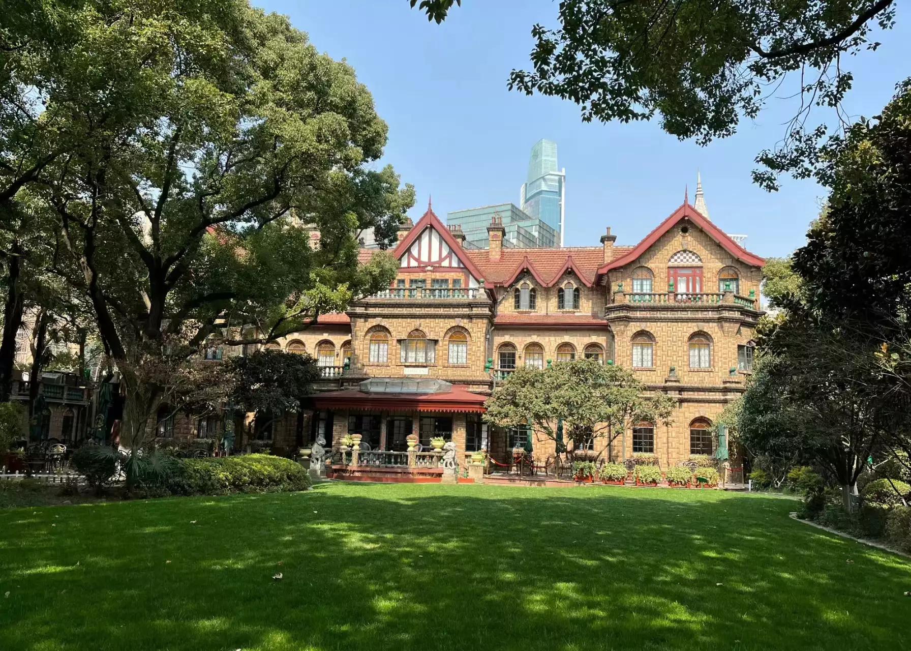 上海马勒别墅视频,上海马勒别墅到上海火车南站