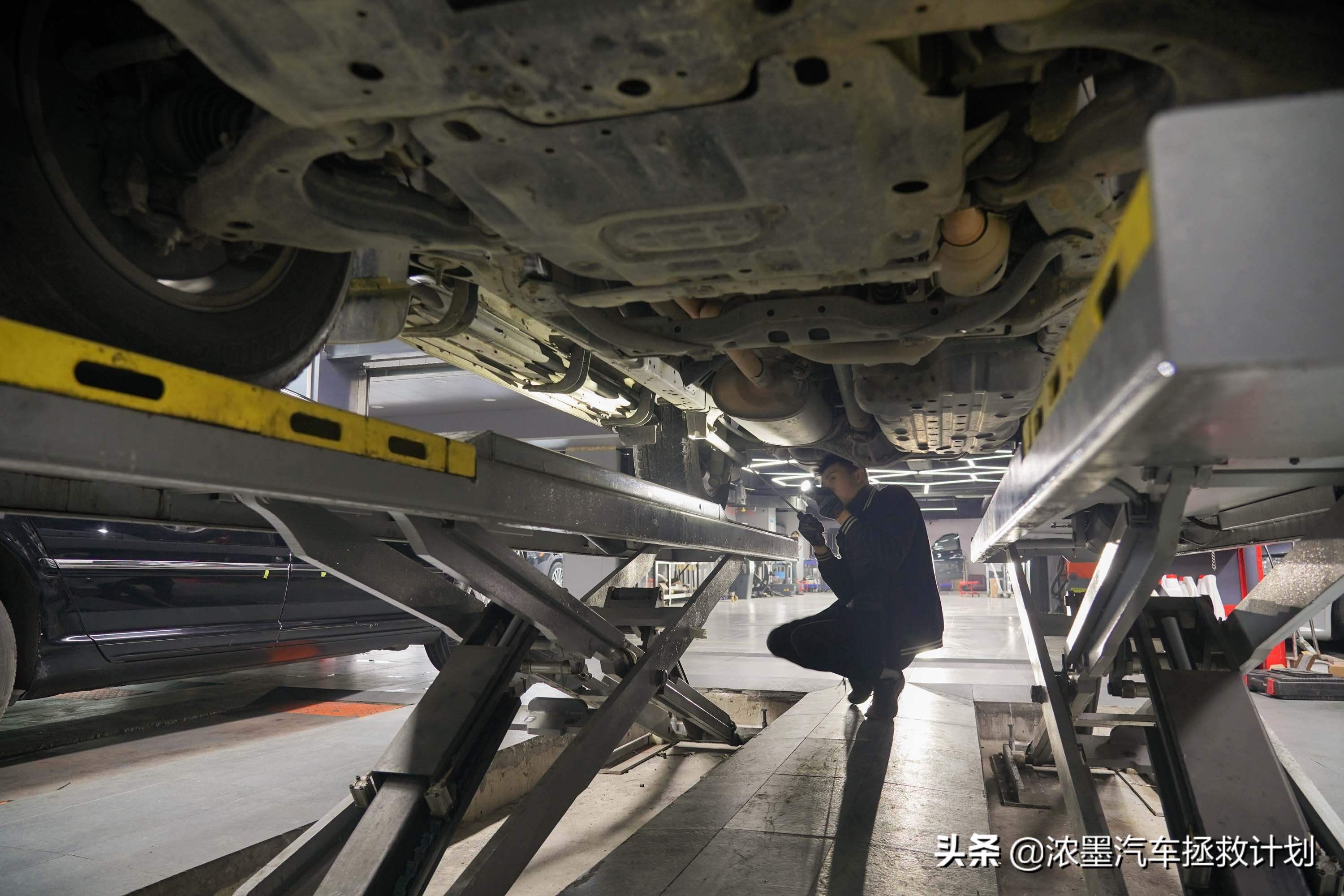 硬汉焕颜丰田普拉多续写越野传奇,修复翻新09年的丰田普拉多