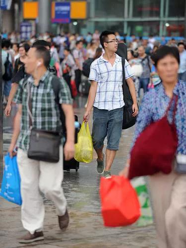 岁月静好才是爱情最初的美好,最美好的爱情大概就是你让我心动