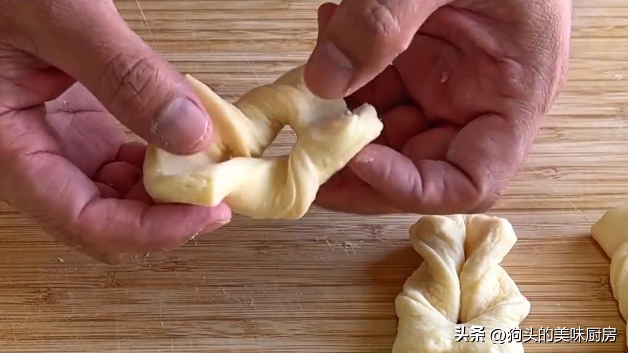 面粉做甜果子怎么做的呀,如何让面粉做的炸果子超级软