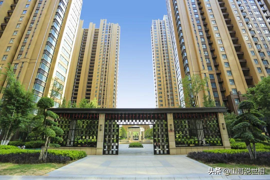 郑州实验外国语学校东校区怎么样,郑州实验外国语学校公告