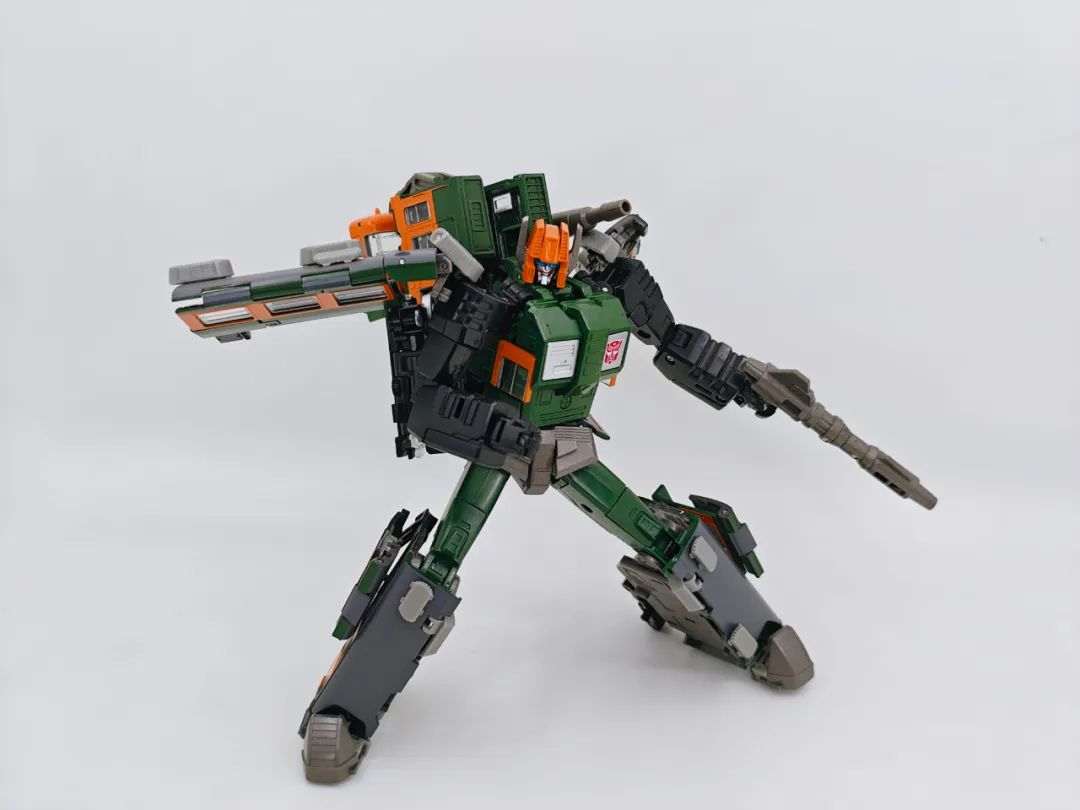 变形金刚ss级轰隆隆玩具测评,变形金刚月娇玩具