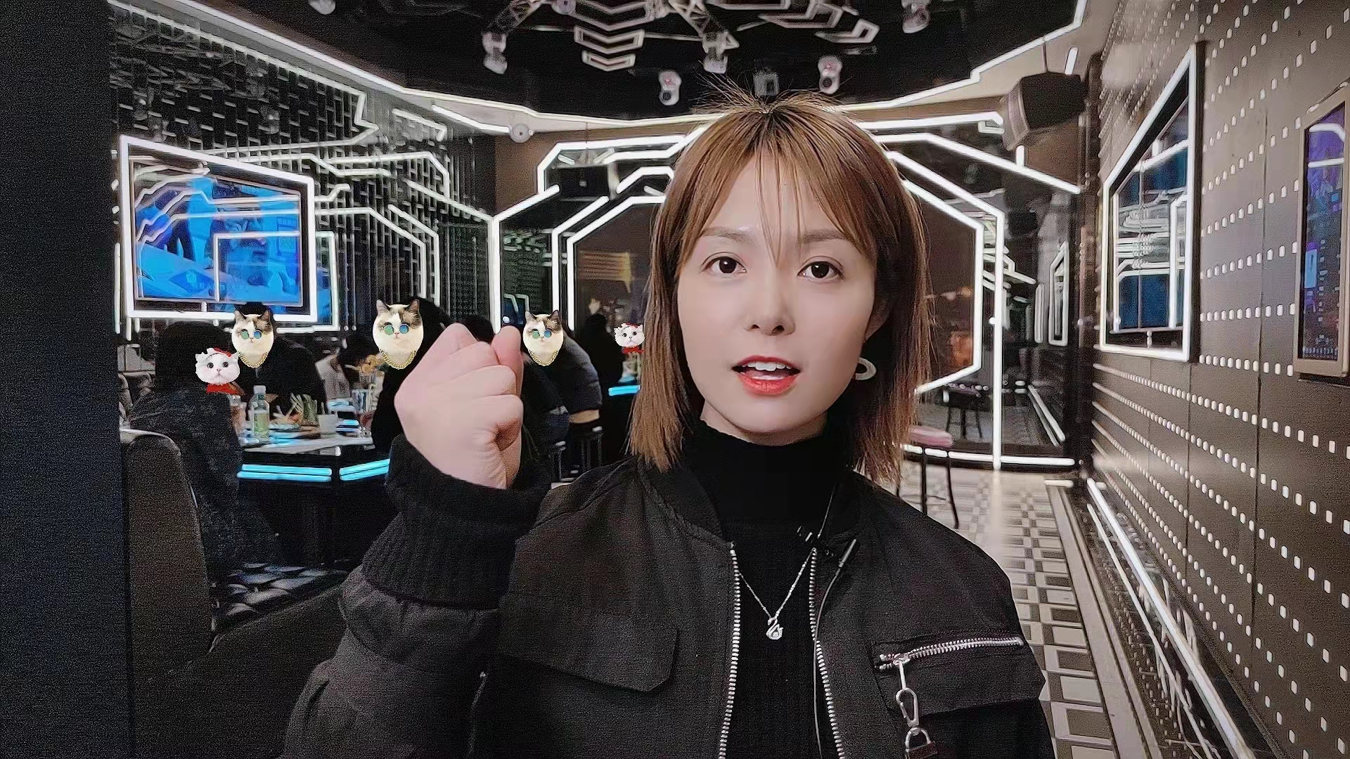 我，90后陕西女娃，每天帮人找对象，人称西安最美小红娘