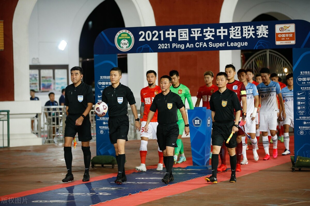 当自己是足球裁判,你为什么当足球裁判