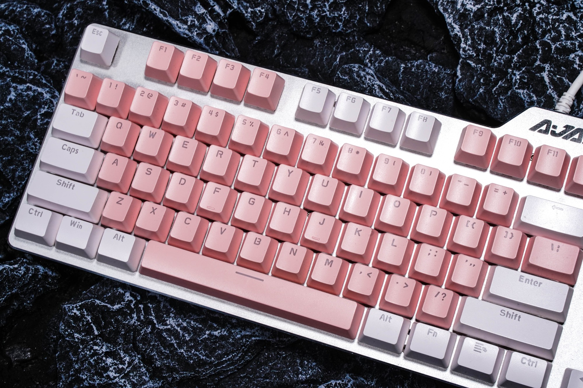 黑爵ak35i键盘茶轴红轴对比,黑爵键盘ak35i驱动器