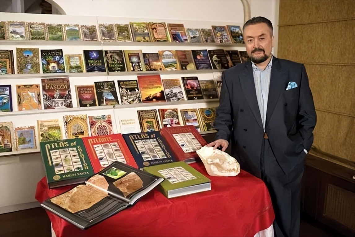 “性*教邪**”头目被判8658年：妖艳女友上千，别墅藏69000颗避孕药