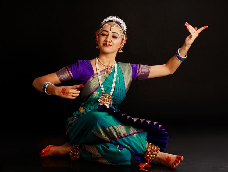 印度舞蹈与敦煌舞蹈,印度舞蹈融合东方舞蹈