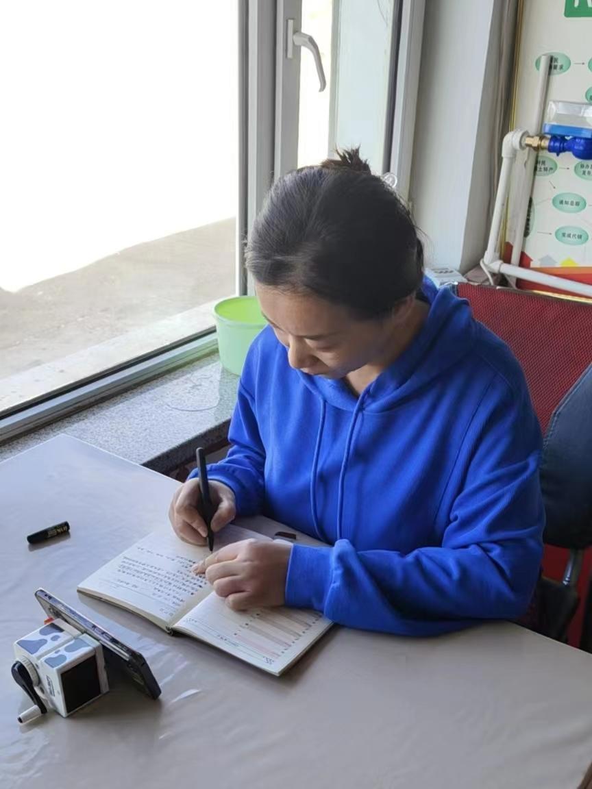 妇联宣讲学习贯彻二十大精神,社区妇联开展学习党的二十大精神