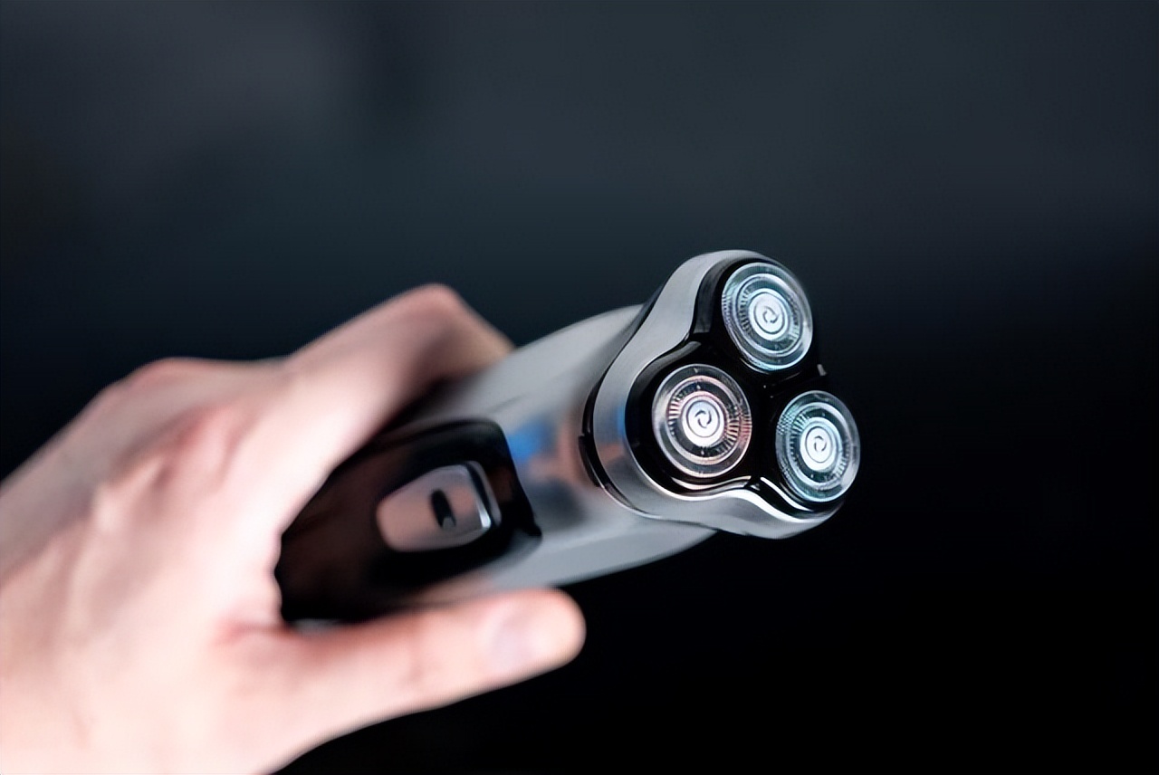 剃须刀钝了怎么修好用图解,剃须刀变钝了怎么办