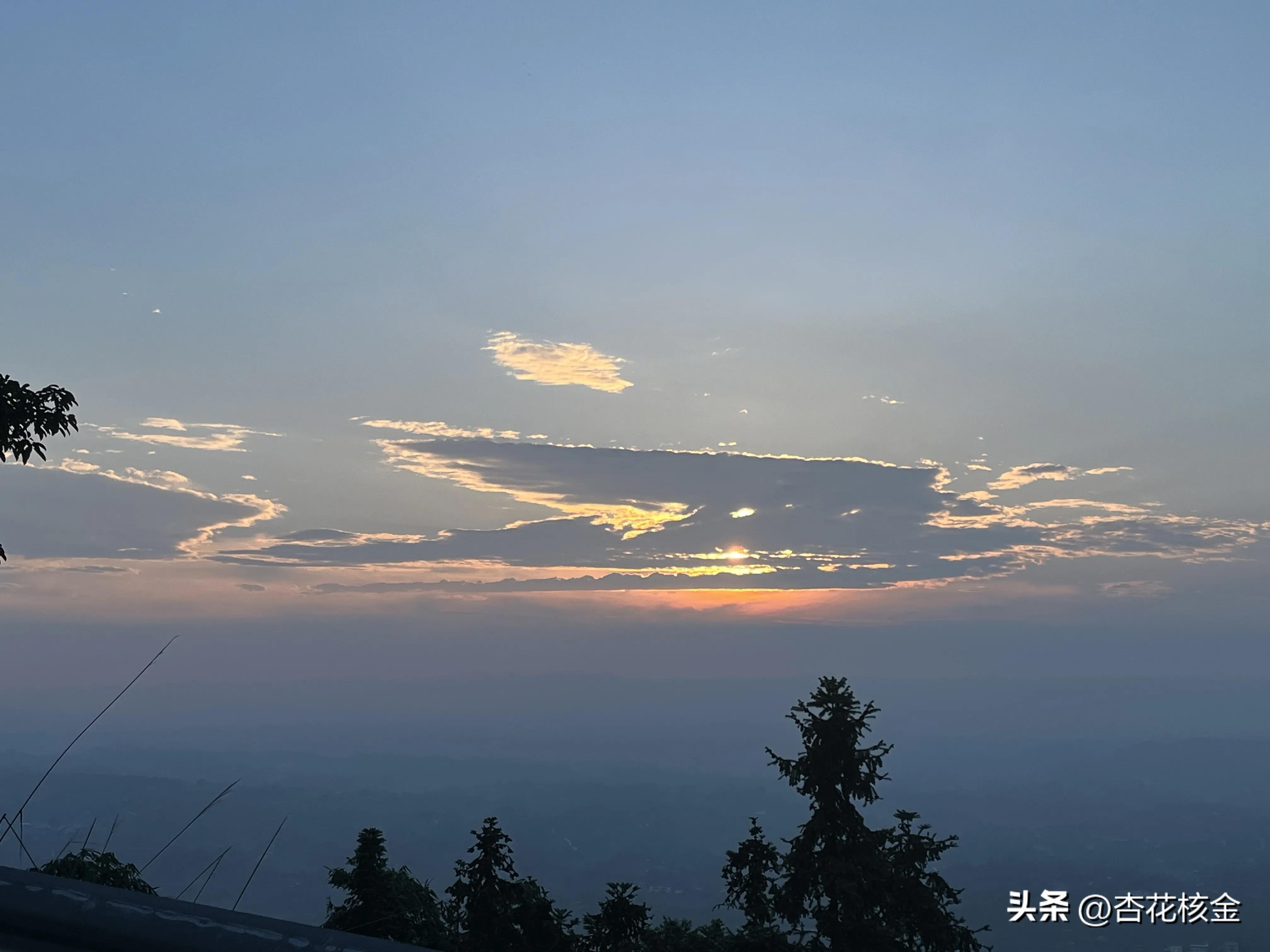 心理健康的青少年有哪些表现,心理健康中青少年的心理特点