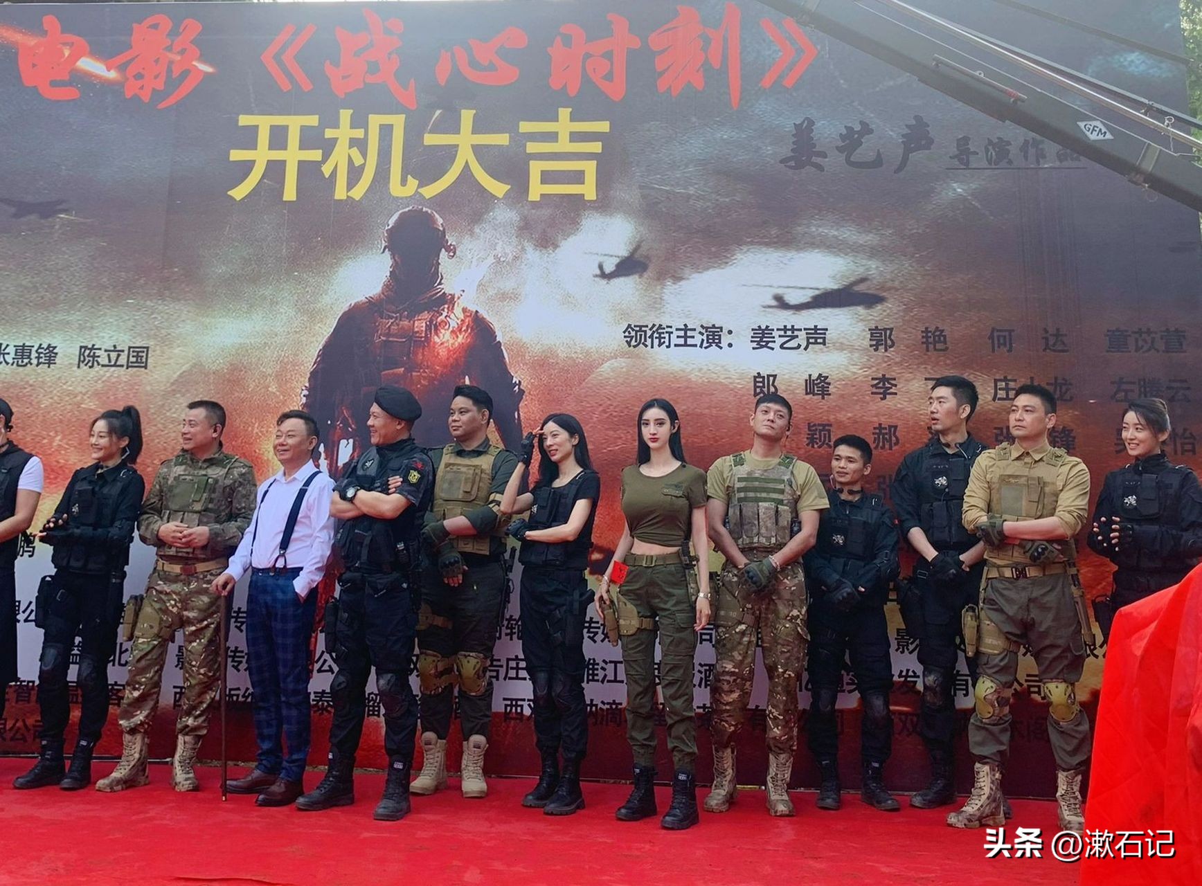 整容脸又来祸害军旅剧？蛇精脸、大浓妆，求你们别再*辱侮**战士了