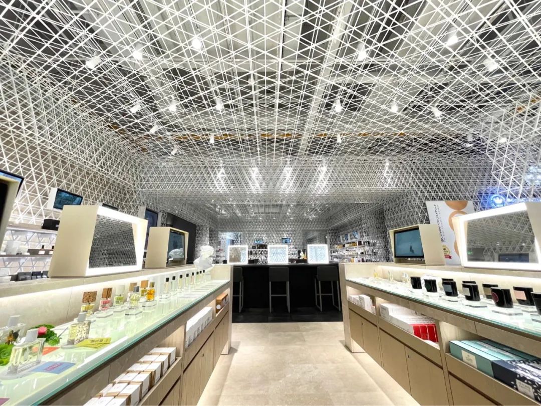 实探MOHOBEAUTÉ商场自营能否逆转美妆退潮