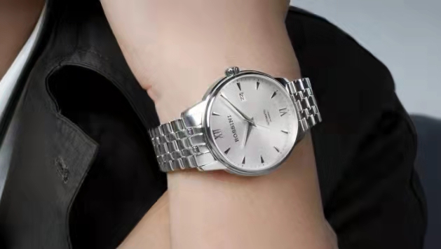 性价比高的手表学生党,适合学生党的性价比电子手表