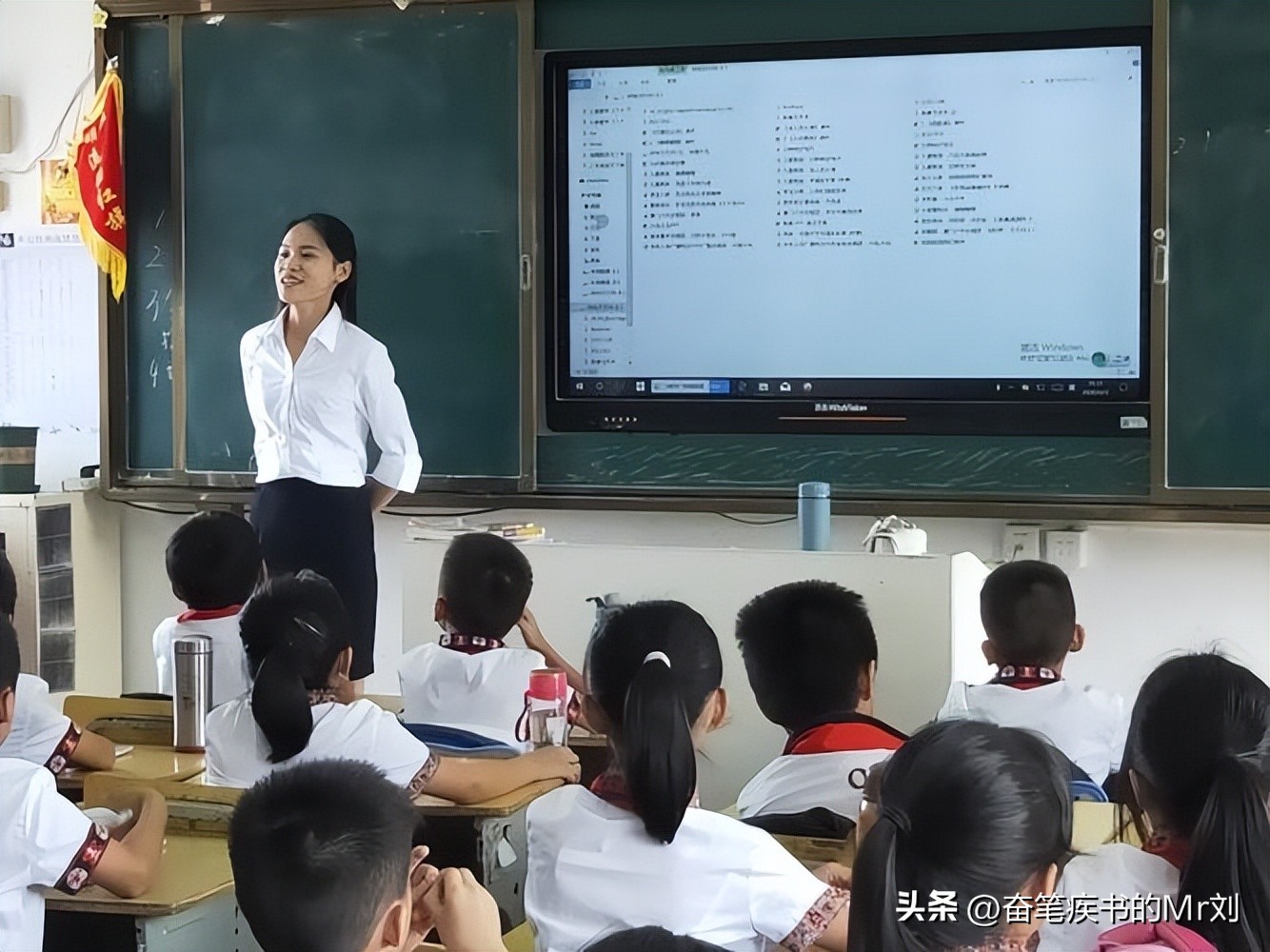 告别了“梓涵”时代，新一批“奇葩”名字来了!老师表示我想静静