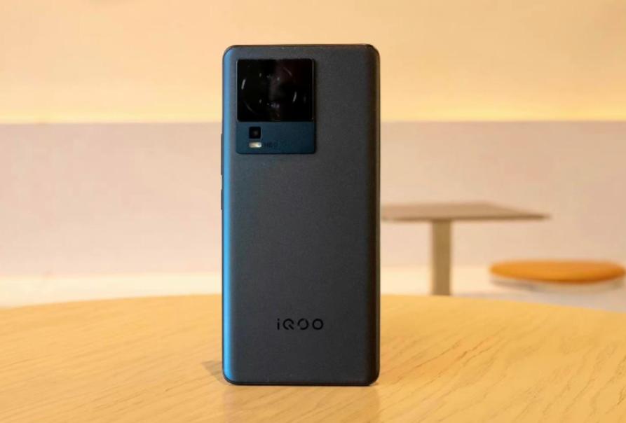 iqooneo5se和iqooneo5s哪个好,iqoo最不值得入手的几款手机