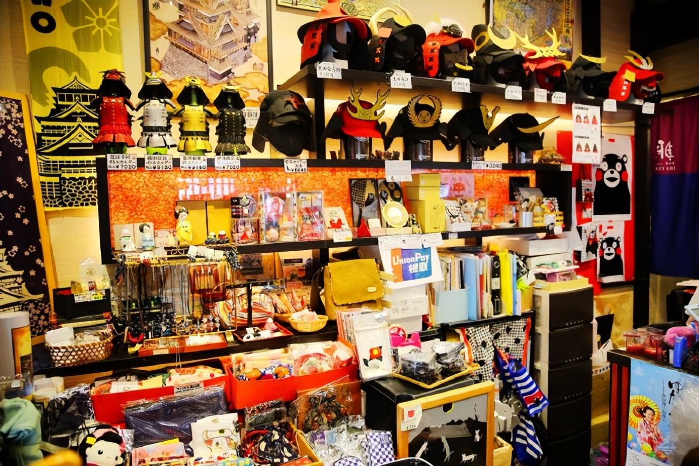 带孙女出去看世界,带着孙女看世界