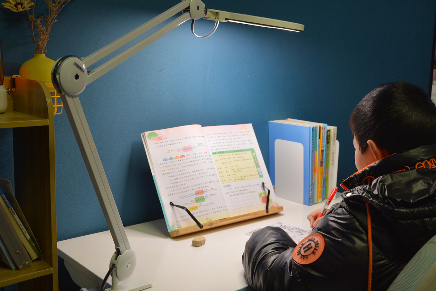 护眼灯爱德华吸顶灯,护眼灯爱德华医生