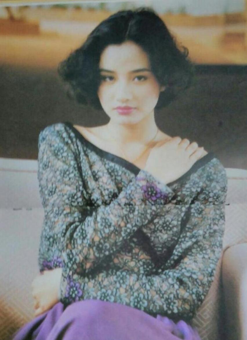 瞿颖年轻时的盛世美颜图文,初代瞿颖