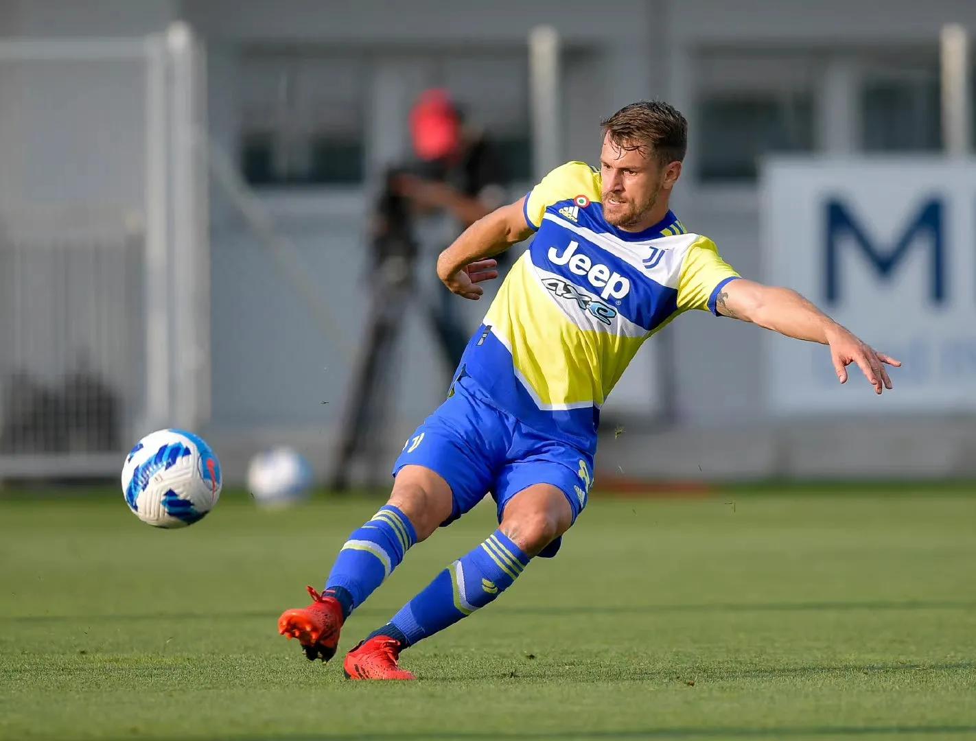 尤文两次免签博格巴,尤文免签